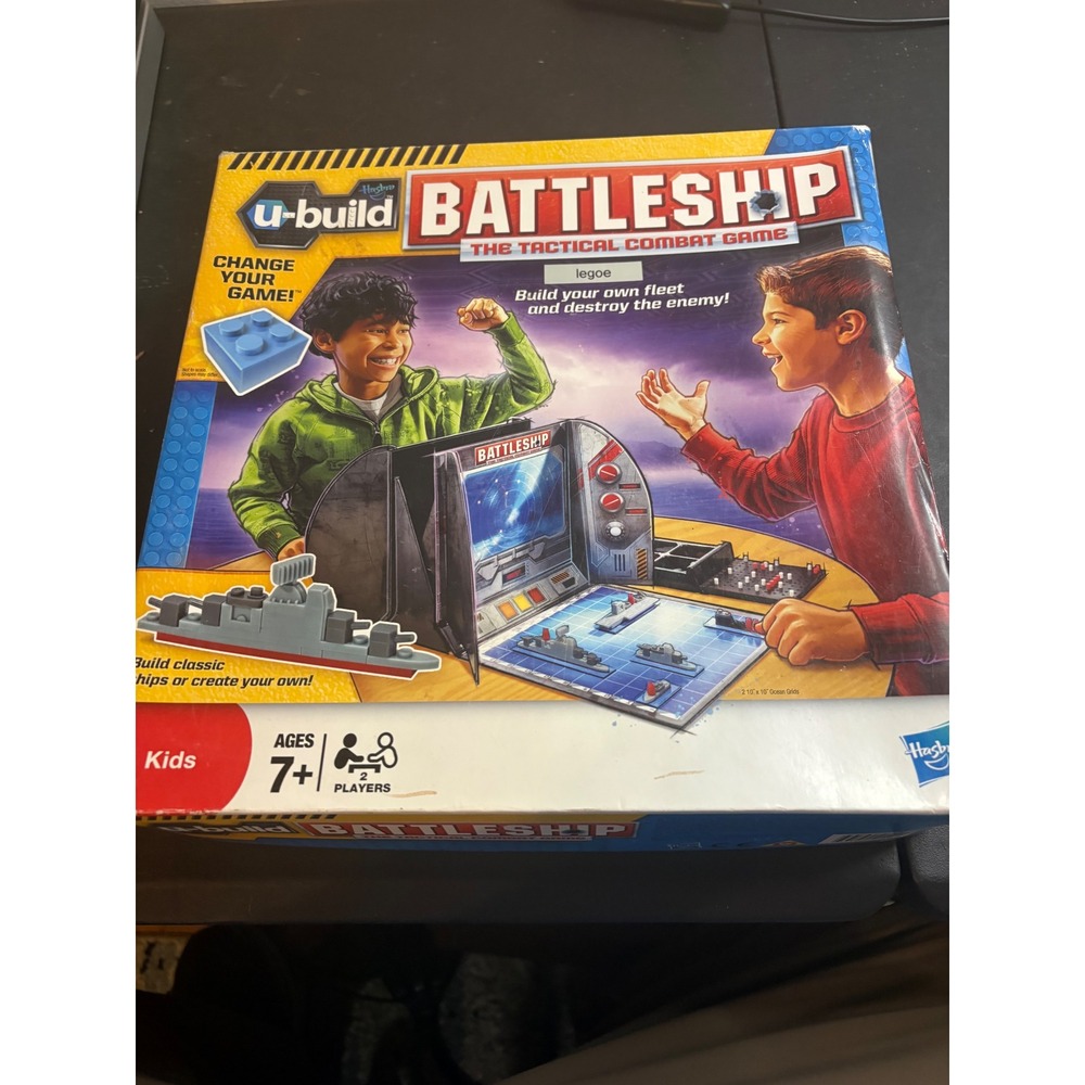 Hasbro U-Build Battleship The Tactical Combat Board Game 2010 Bricks 25634